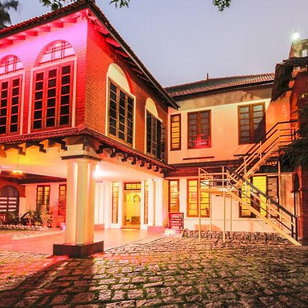 皇家传统酒店 特里凡得琅 外观 照片